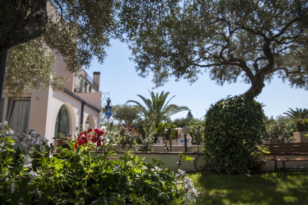 Hotel Baia Del Capitano Cefalu Luaran gambar